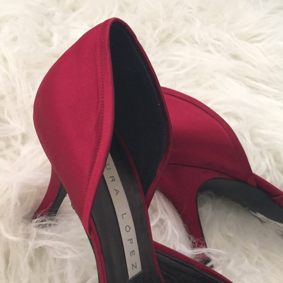 Shoes - Picture 4 of 4